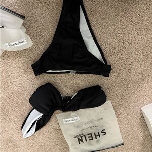 SHEIN Monochrome Bikini Set